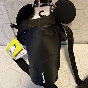 NWT Disney Mickey Corkcicle Black Slingpack